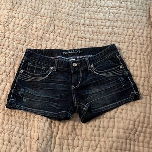 Maurice’s 7/8 dark denim shorts.